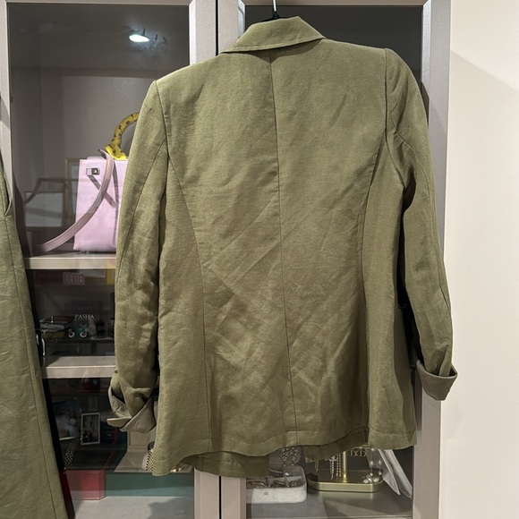 PAIGE Olive Suit Set - Picture 12 of 13